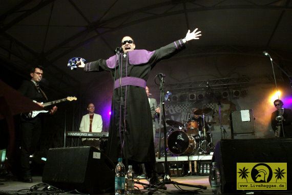 Blechreiz 15. This Is Ska Festiaval - Wasserburg Rosslau - 25. Juni 2011 (3).JPG